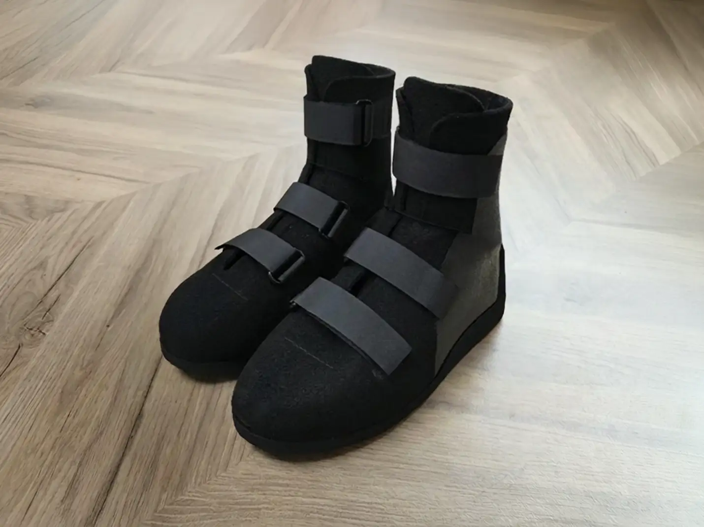 Voorlopige orthopedische schoenen